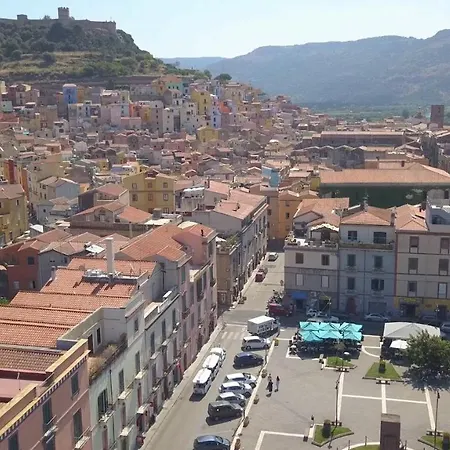 Sa Domo E Giuanne E Giuanna Panzió Bosa