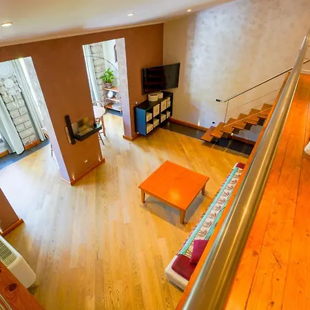 Sa Domo E Giuanne E Giuanna