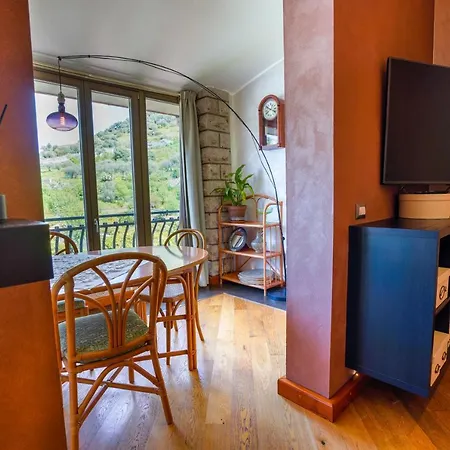 Panzió Sa Domo E Giuanne E Giuanna 4*