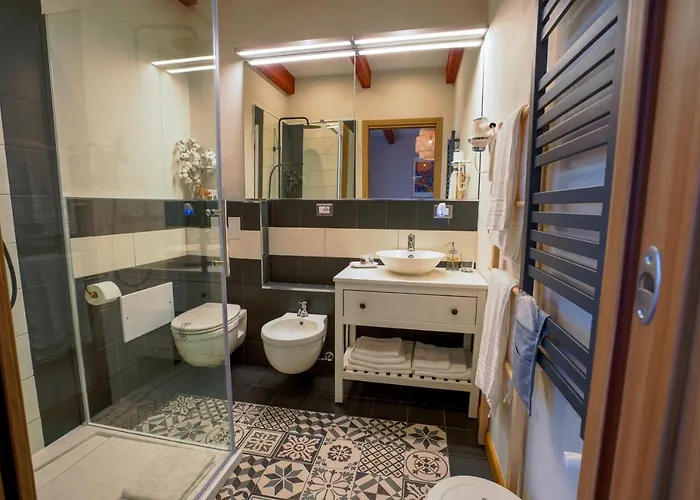 Sa Domo E Giuanne E Giuanna