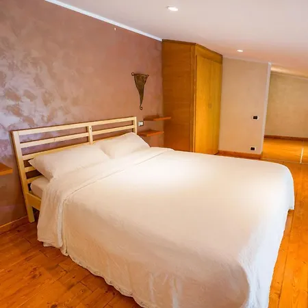 Sa Domo E Giuanne E Giuanna Bed & Breakfast