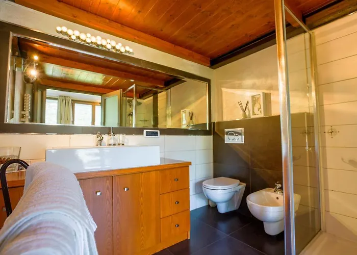 Sa Domo E Giuanne E Giuanna 4*